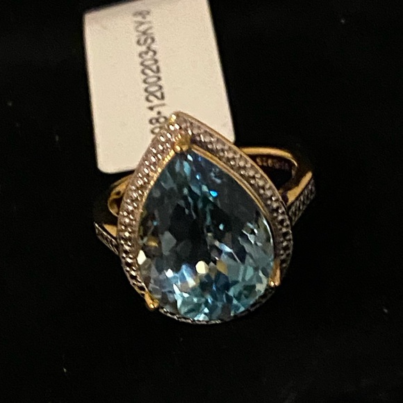 NWT Sky blue certified topaz 18k goldplated ring - Picture 12 of 13